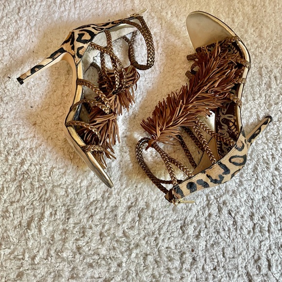 Sam Edelman Fringed Strappy Gladiator Style Leopard Cage Heels sz 7.5 - Picture 3 of 8